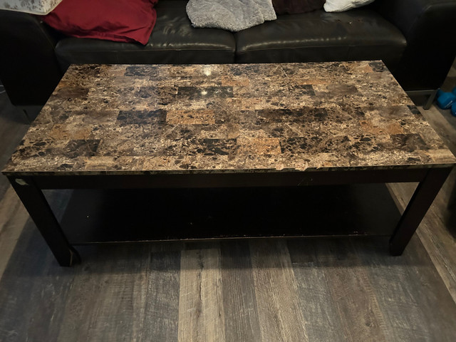 Coffee table  in Coffee Tables in Calgary - Image 4