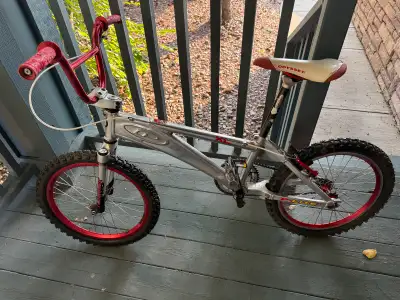 Powerlite vintage bmx , View more