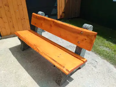Custom Bench Measures 6' by 31" wide by 19" high (seat height) by 35" high (back rest) Live edge Spr...