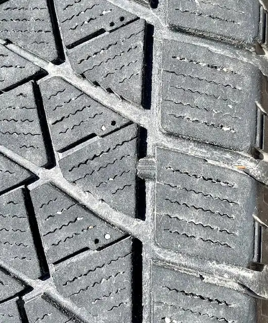 Bridgestone Blizzak 17 inch winter tires and rims in Tires & Rims in Bridgewater - Image 4
