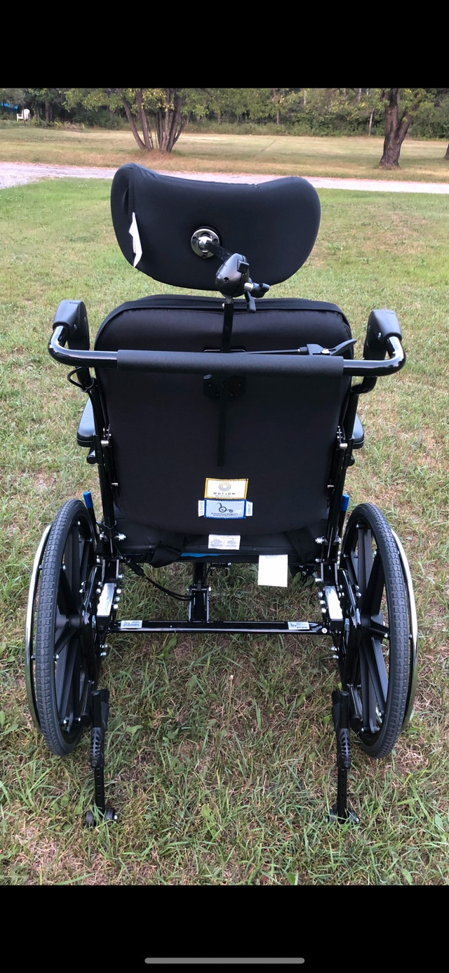 Super TiltPLUS manual Tilt wheelchair in Health & Special Needs in Kenora - Image 4