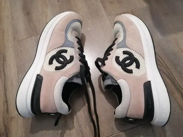 Women's Sport Shoes Size 38.5 Brand Chanel62863727774467123