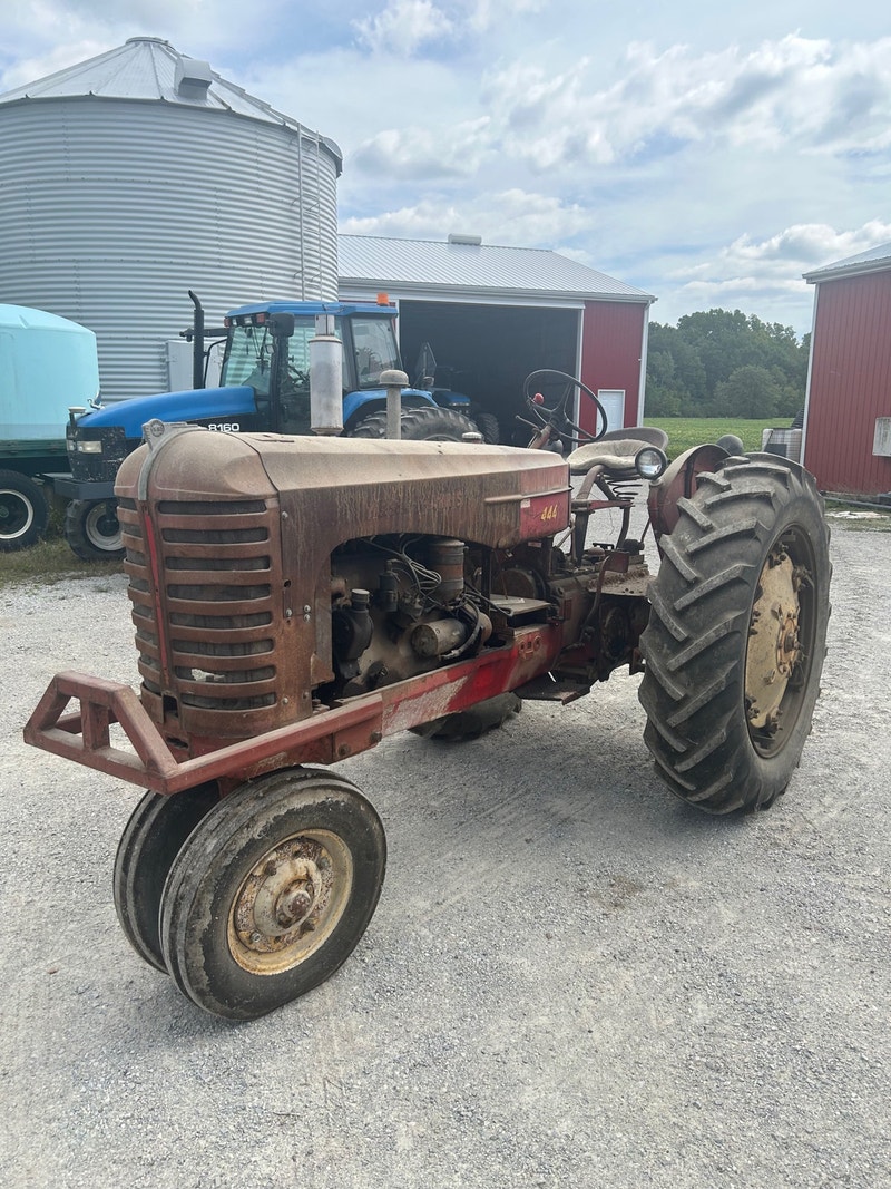 Massey Harris 444 Farming Equipment Sarnia Kijiji