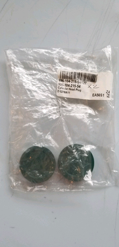 Porsche 911 Carrera Set of 2 Cylinder Head Plugs in Engine & Engine Parts in Guelph
