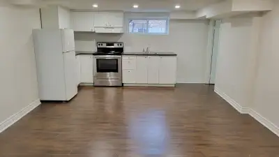 Bathurst Wilson 1 bedroom Basement Apartment for Rent