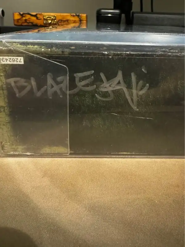 Signed Burning Crusade World of Warcraft Collector Edition in Arts & Collectibles in City of Toronto - Image 5