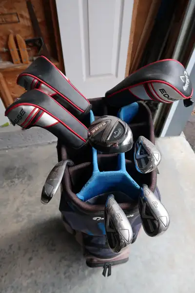 This set is in mint condition...used only about 10 times. A search on the web will provide all the d...