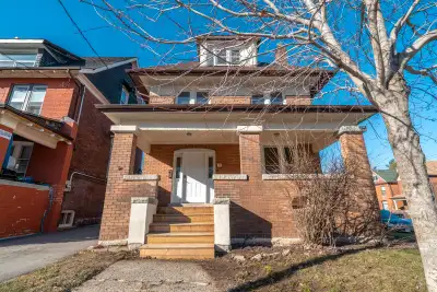 3+ Bedroom 2 Bathroom Rental