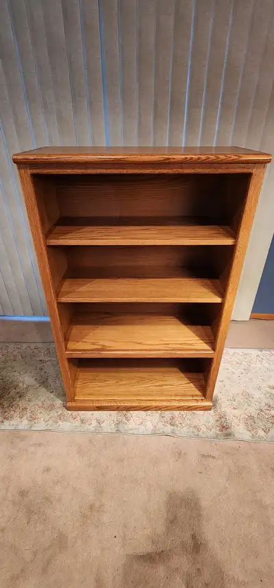 Like New Solid Oak Book Shelf 30in x 13 1/2in x 48in Tall