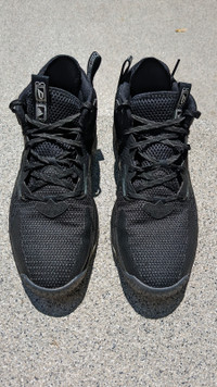 Adidas Dame 8 basketball shoes