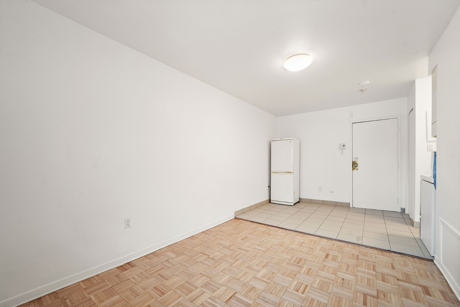 2.5 loft studio | Downtown Montreal | steps to Concordia — photo 2