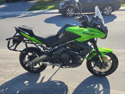 Great bike, custom seat, new tire, well maintained, ready to ride! Carfax report available.