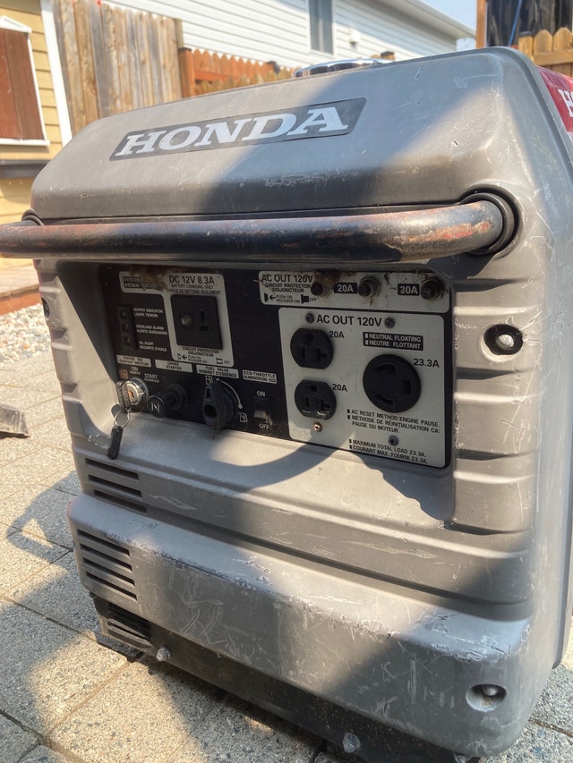 Honda eu3000 is inverter generator Other Timmins Kijiji