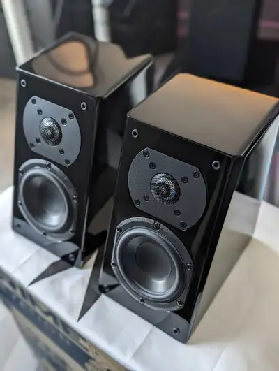  SVS Prime Elevation -Piano Black, View more