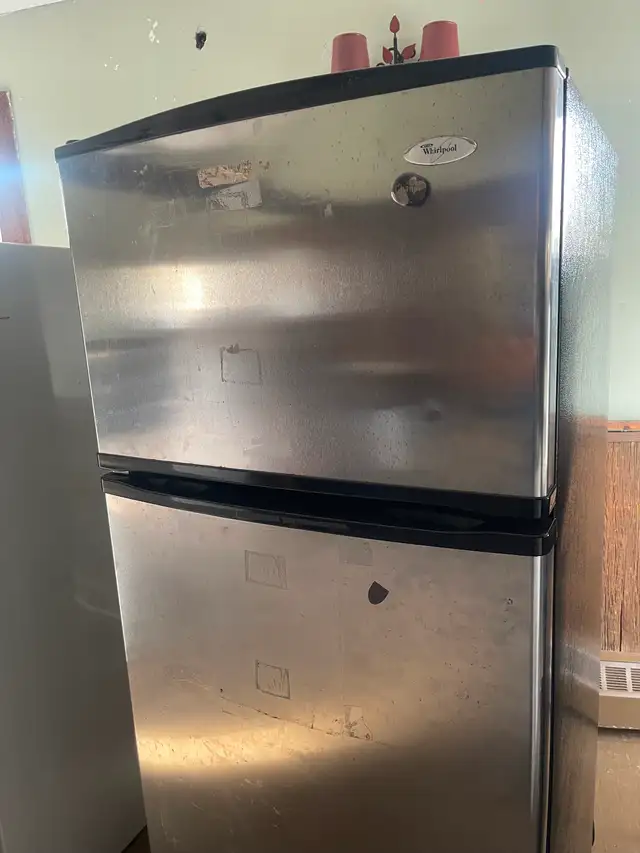 Freezer fridge605488233495941123