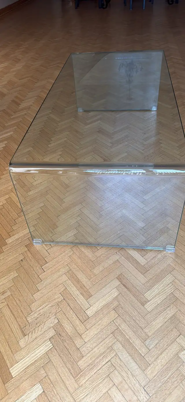 Waterfall coffee table in Coffee Tables in City of Toronto - Image 5