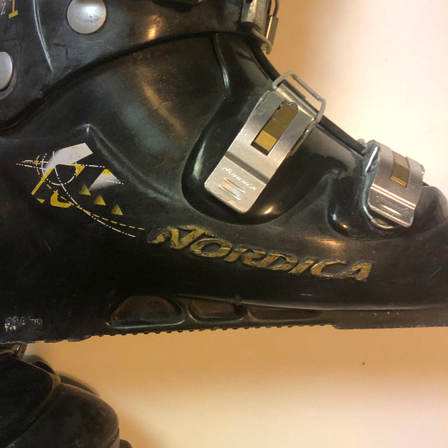 Nordican Vertech Limited Edition Adult Ski Boots 27/27.5 in Ski in Guelph - Image 2