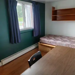 Chambre à louer tout inclus (électricité, chauffage , internet, meublé) Buanderie dans l'immeuble Li...