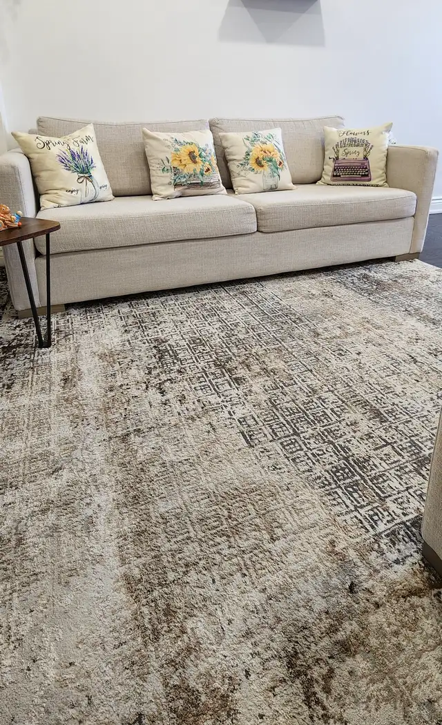 3 + 2  Seater Sofa Set – FREE $550 Carpet ! – Urgent Sale62863736055042122