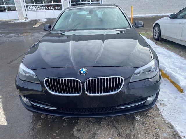 BMW 535 XI SEDAN CHARCOAL GREY