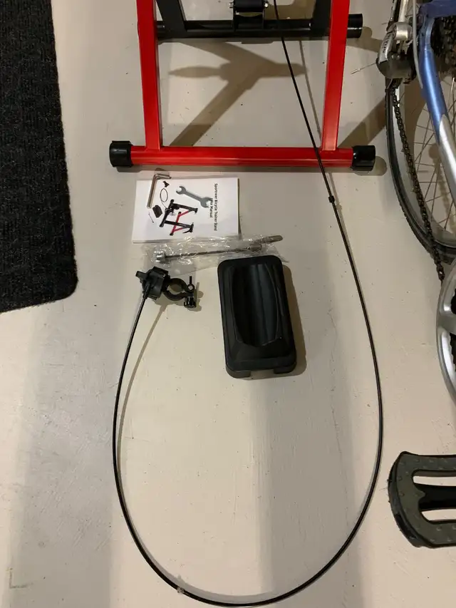 Bike Trainer Indoor by Sportneer  Nearly New in Road in Ottawa - Image 6