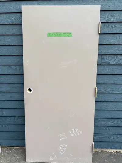 Porte d'intérieur, âme pleine 36 x 79 1/2 pouces,  MG, View more