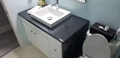 Comptoir sur mesures en epoxy, faux marbres, quartz, autres, View more