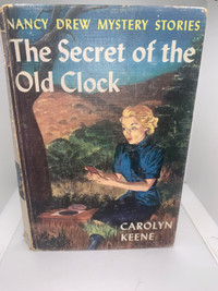 Vintage Nancy Drew Book - The Secret of the Old Clock