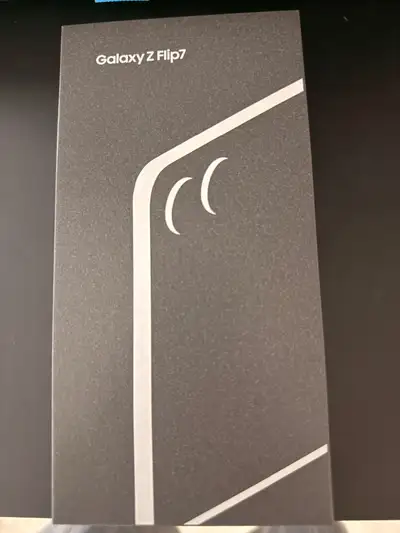 Brand New Samsung Galaxy Z Flip 7 – 256GB Blue Shadow - Sealed, View more