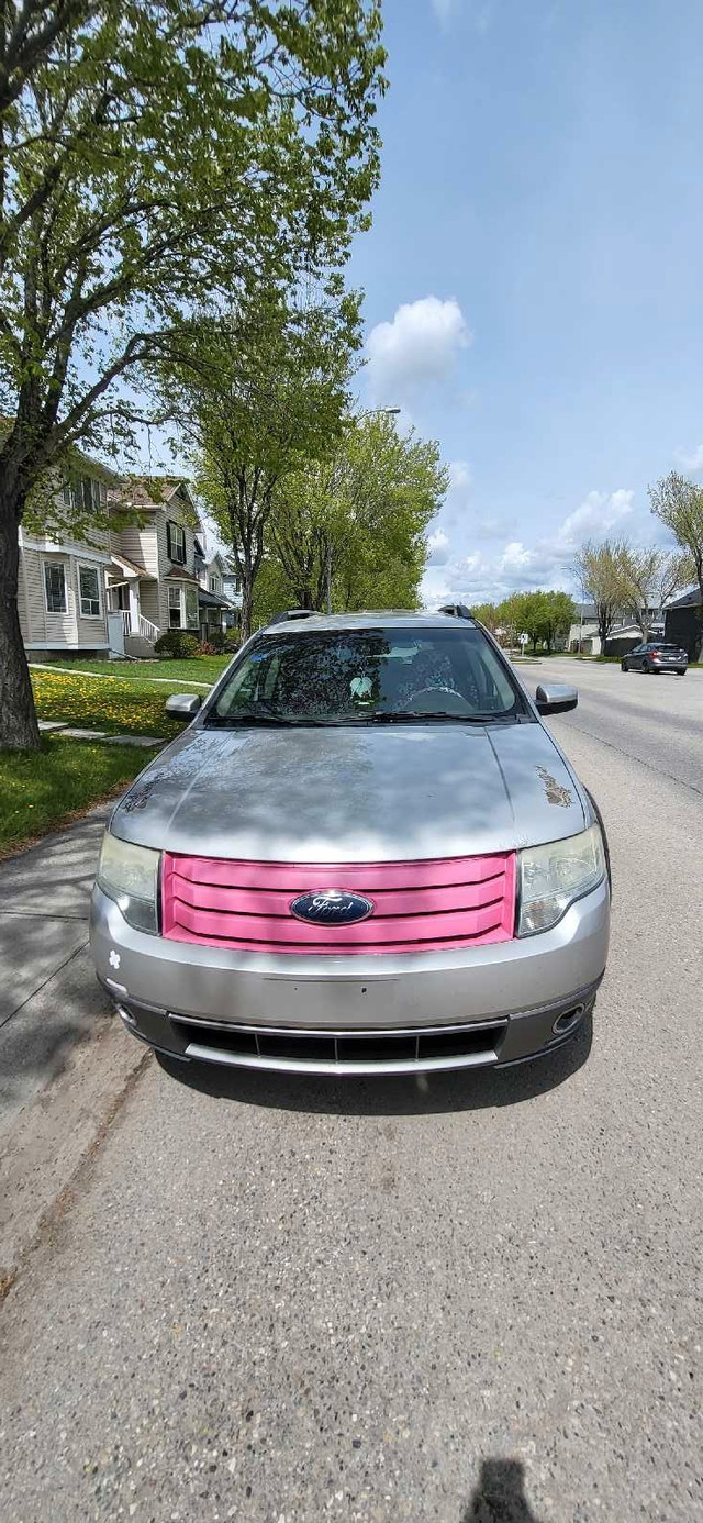 Selling our 2008 ford taurus x AS IS!!!! $4000 OBO in Cars & Trucks in Calgary - Image 3