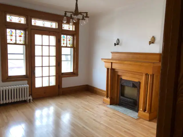 Grand condo Plateau in Long Term Rentals in City of Montréal - Image 4