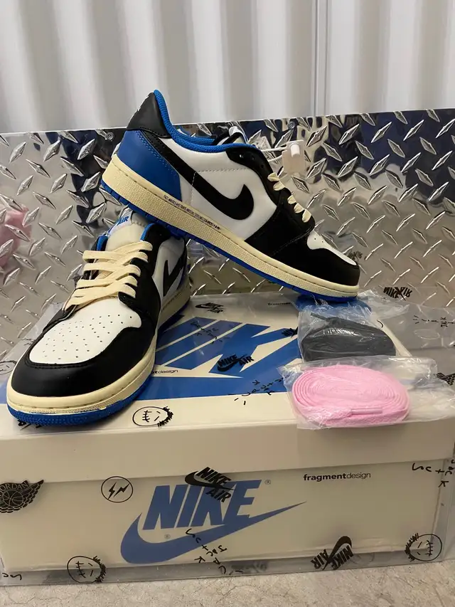 Jordan 1 Retro Low SP Fragment X Travis Scott  in Men's Shoes in City of Toronto - Image 3