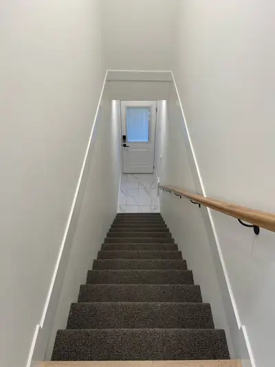 New 1 bedroom fully furnished excitive suite on 2 acre farm. Farm style living suit retired couple o...