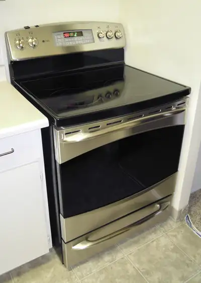 GE Profile Stainless SteelSmooth Top Self Cleaning Convection Ra, View more