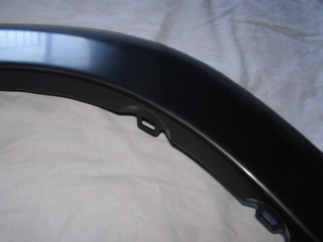 NEUF Moulure Aile Toyota Rav4 2006 - 2012 Fender Flare Moulding dans Pièces de carrosserie  à Longueuil/Rive Sud - Image 4