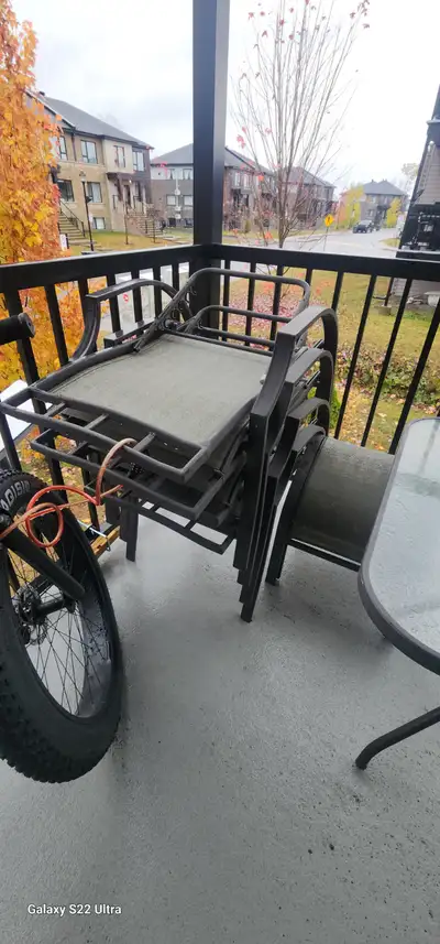 A vendre table et chaise de jardin (terrasse), View more