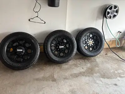 BRAND NEW - Bridgestone 275/65R20 DOT 4524 which is of 2025 f250 super duty. These are stock rims an...