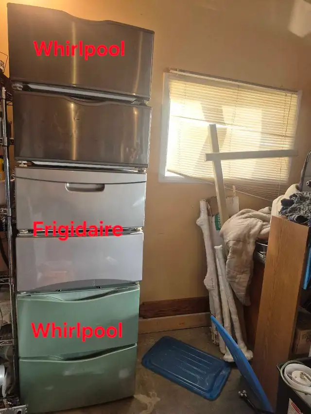 washer and dryer pedestals  in Washers & Dryers in Kamloops - Image 3
