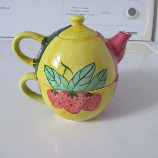 FS:  A Teapot, Creamer and Sugar Dish in Other in City of Halifax