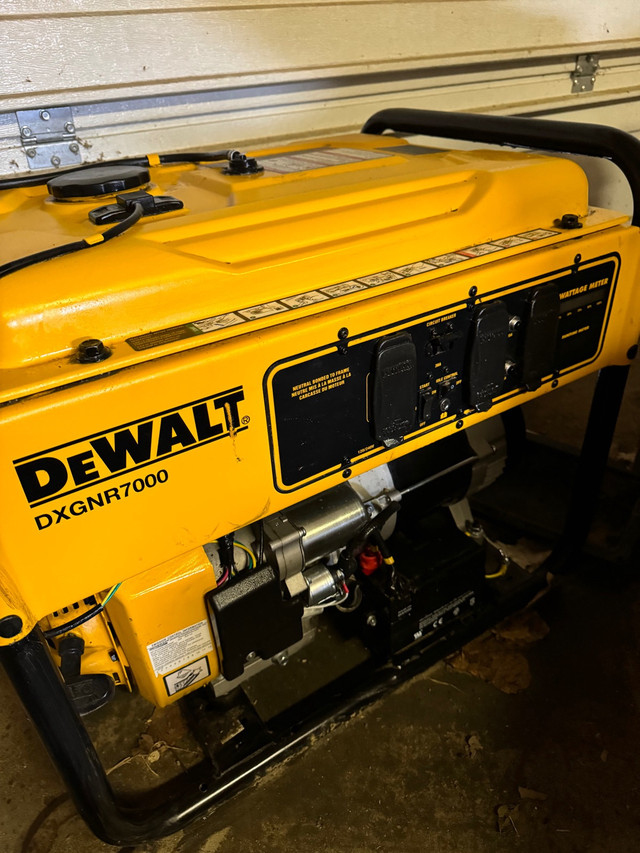  DeWalt generator in Other in Lloydminster - Image 2