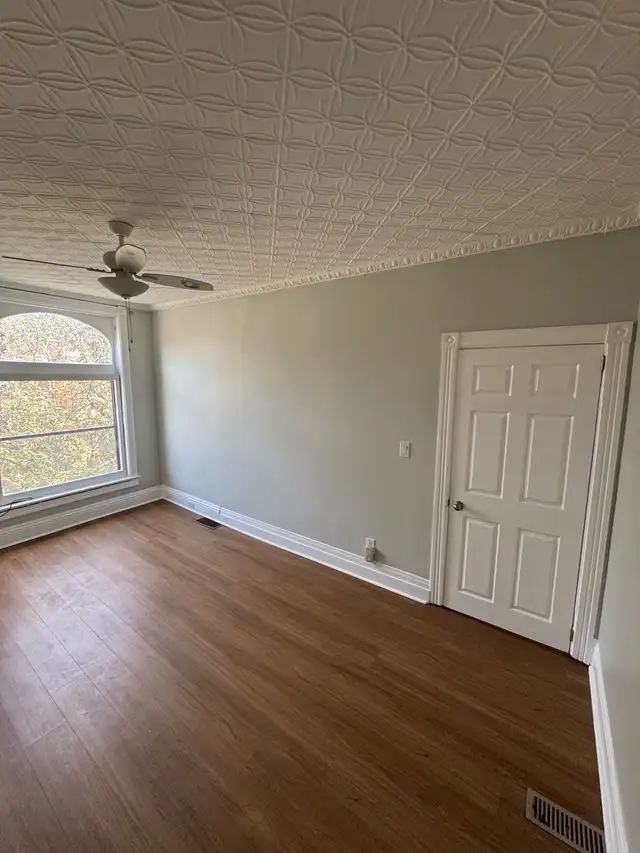 Professional Painting Services605486214409758726