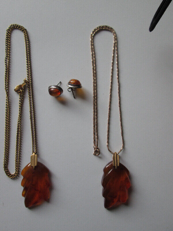 AMBER NECKLACES in Jewellery & Watches in Edmonton - Image 2