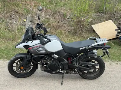 For sale is a 2018 Suzuki V-Strom 1000 DL1000A adventure bike. Bike currently has 28,700kms and was...