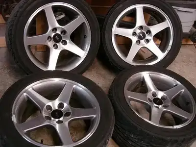 Look for a set of 17” OEM SVT Cobra rims Contact me with what you have