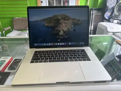 15 Inches Macbook Pro 2018 i7 16/512GB, View more