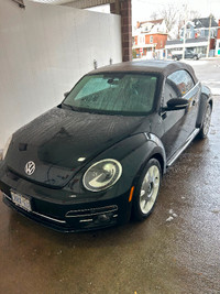 2019 Volkswagen convertible., 93000 km and no accidents