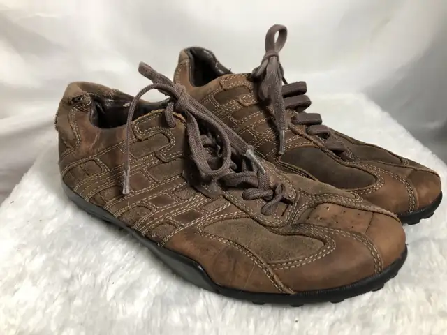 Men’s Brown Geox Shoes. Size 8.
