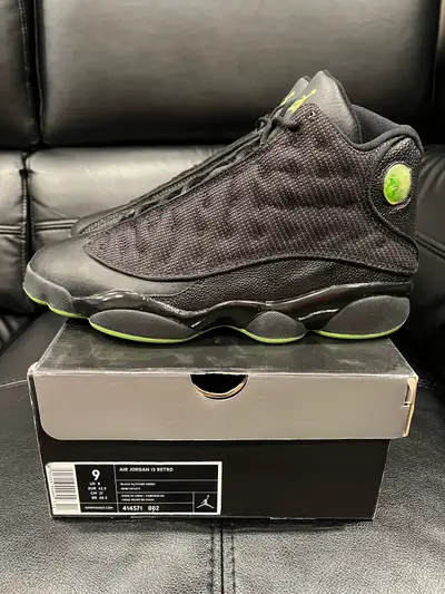 Air Jordan 13 Retro • Altitude (DS) • Size 9, View more