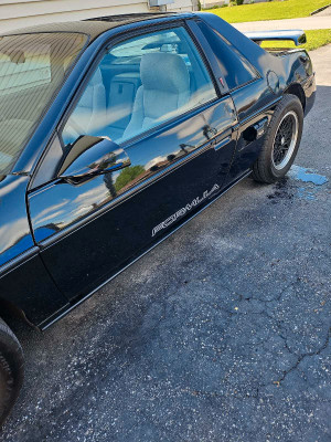 1988 Pontiac Fiero