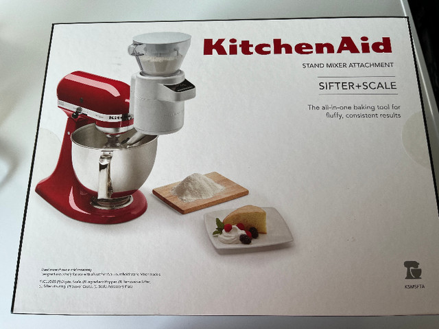 KitchenAid 4.5 Quart w/ Flex Edge Beater, Sifter + Scale in Processors, Blenders & Juicers in Kingston - Image 2